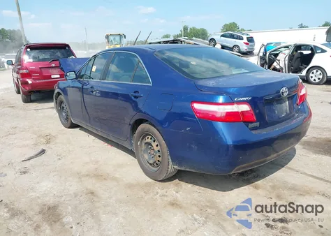 2008 Toyota Camry z USA, uszkodzony, nr VIN 4T1BE46K48U248813